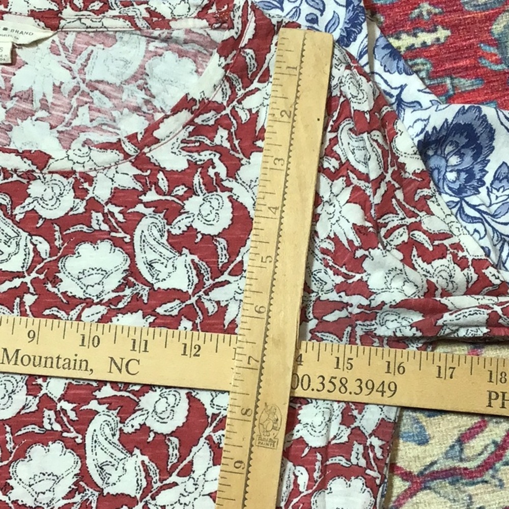 🍀 LUCKY BRAND 2 Botanical Print 3/4 Sleeve Scoop Hemline Tees Sz.S - Picture 3 of 8